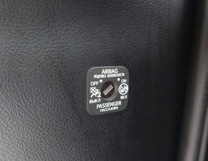 Toyota Auris Kombi 1,6 l 97 kw