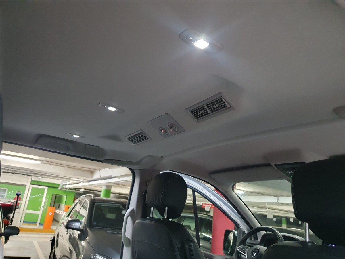 Renault Trafic Kombi 2,0 l 125 kw