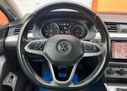 Volkswagen Passat 10