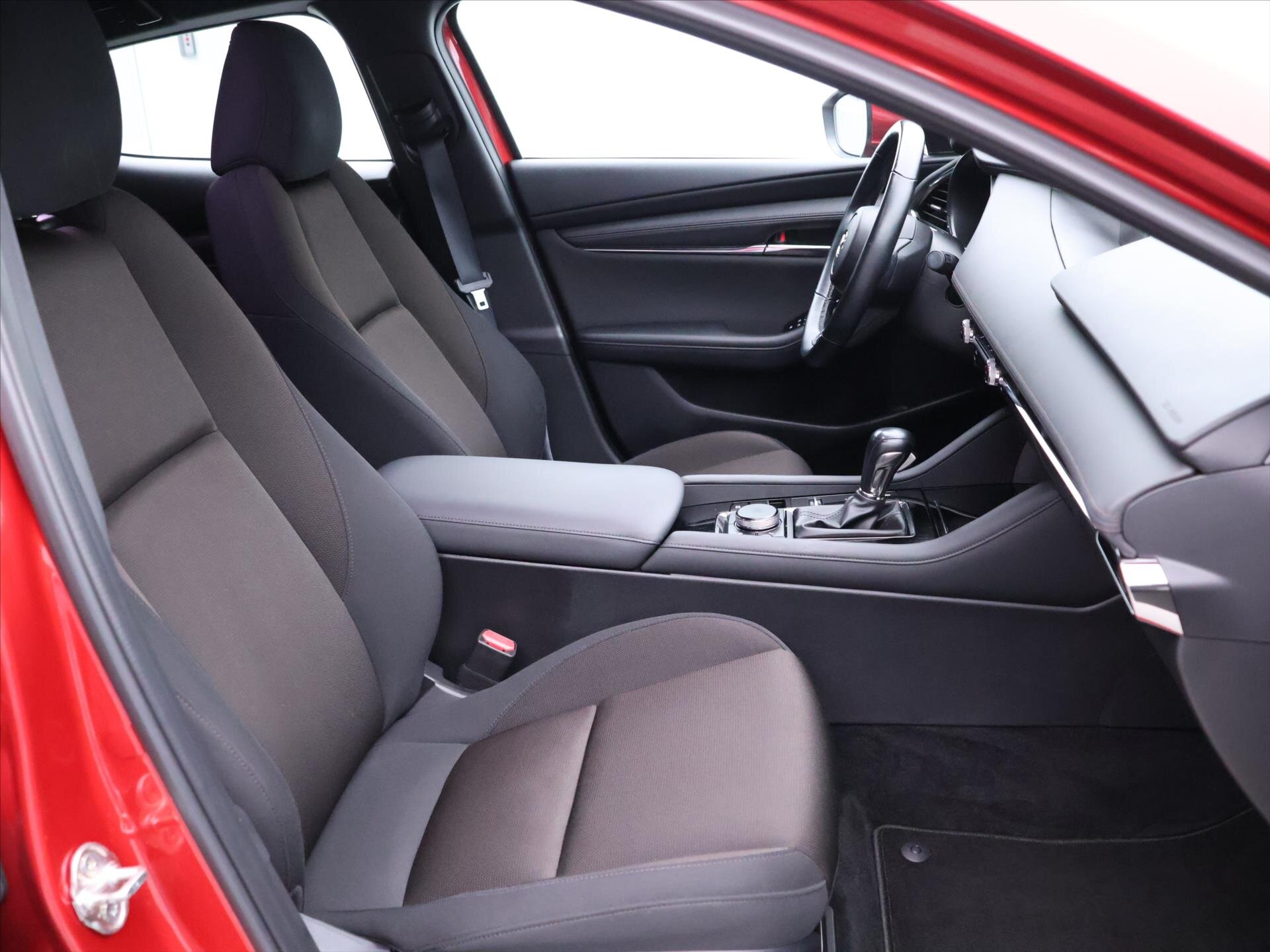 Mazda 3 Hatchback 2,0 l 90 kw