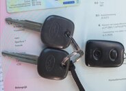 Subaru Justy Hatchback 998,0 51 kw