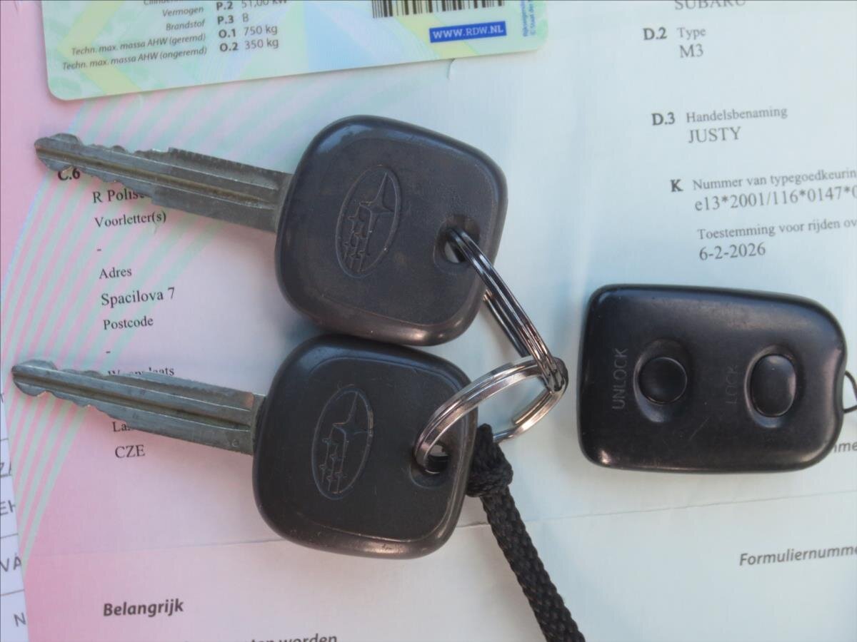 Subaru Justy Hatchback 998,0 51 kw