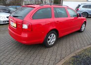 Škoda Octavia Kombi 2,0 l 103 kw