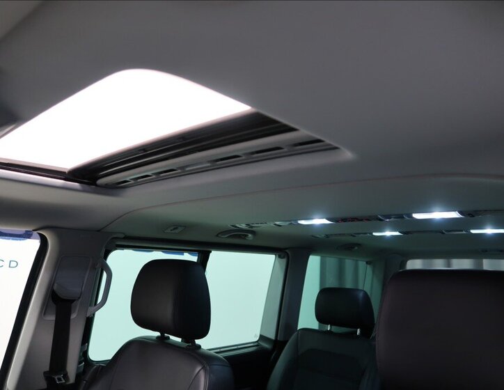 Volkswagen Multivan VAN / Minibus 2,0 l 150 kw