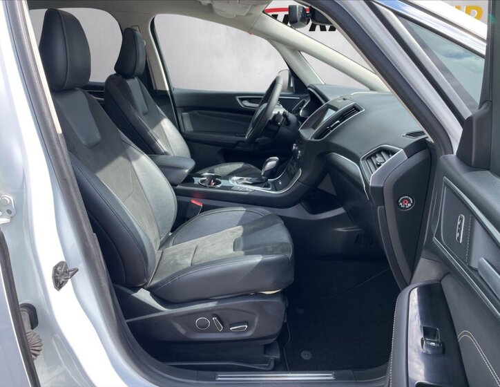 Ford S-MAX MPV 2,0 l 110 kw