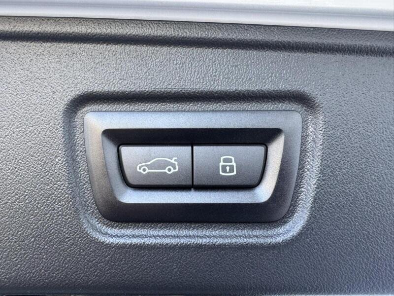 BMW Řada 5 Kombi 3,0 l 223 kw