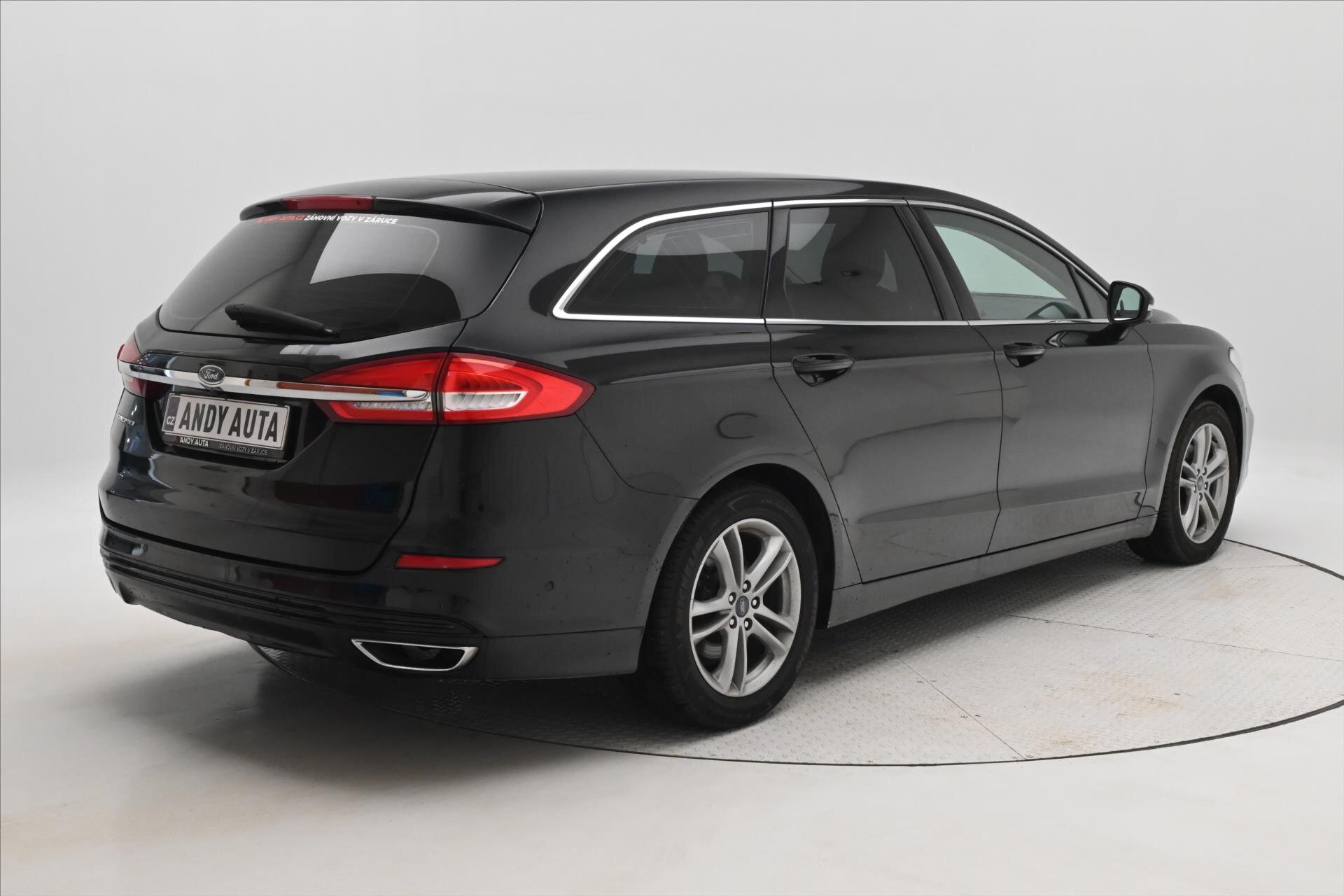 Ford Mondeo Kombi 2,0 l 140 kw