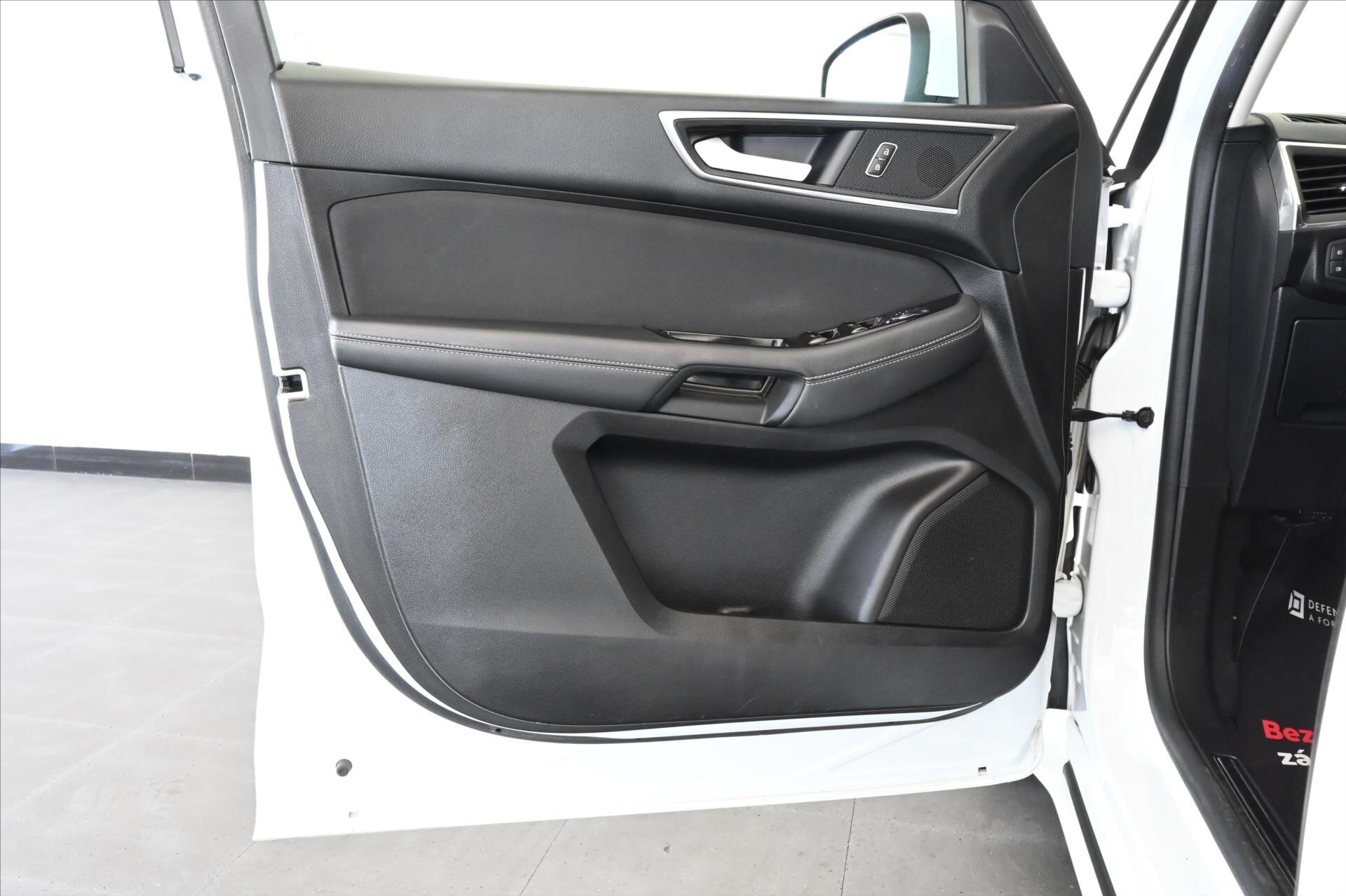 Ford S-MAX MPV 2,0 l 140 kw