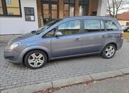 Opel Zafira 4