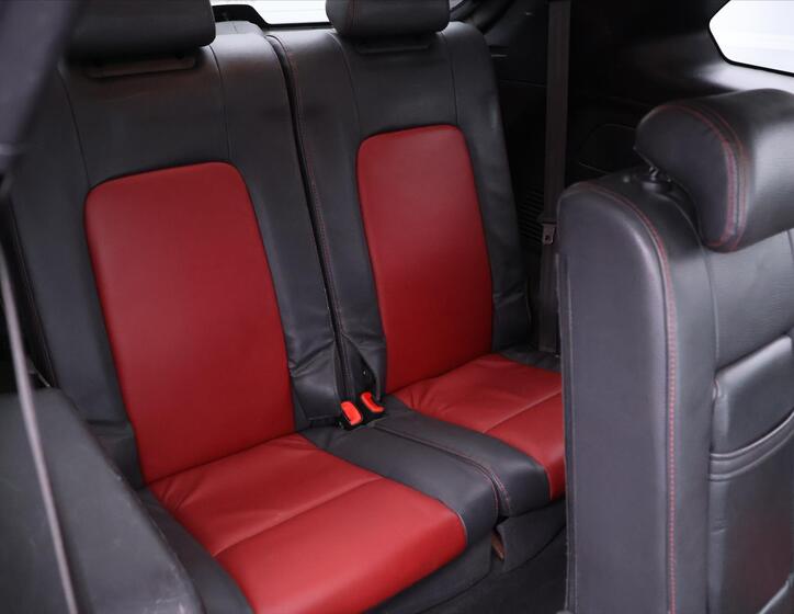 Chevrolet Captiva 11