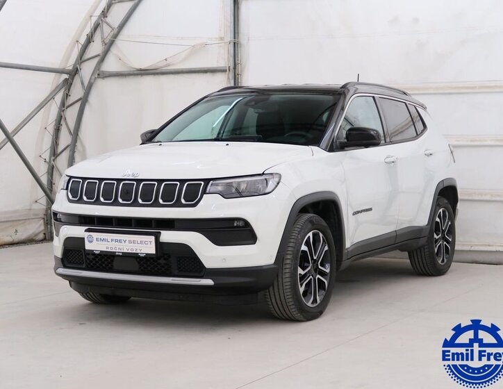 Jeep Compass SUV / Terénní 1,6 l 96 kw