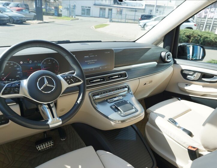 Mercedes-Benz Třídy V VAN / Minibus 2,0 l 174 kw