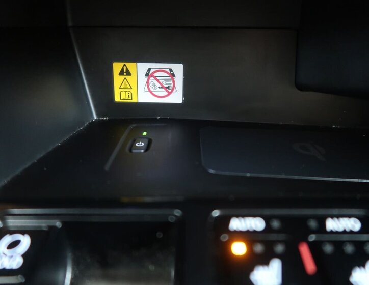 Lexus RX 300 SUV 2,0 l 175 kw