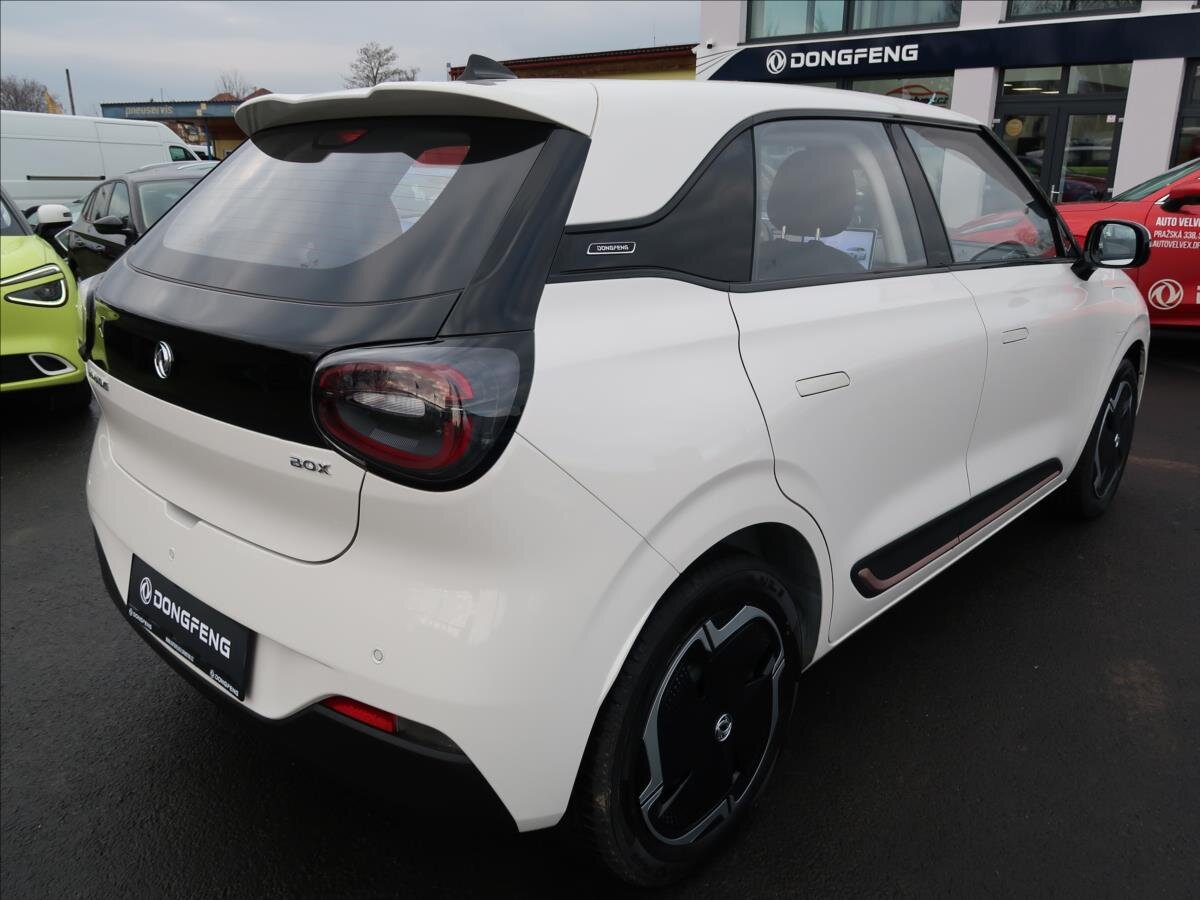 Dongfeng Box Hatchback 0,0 70 kw