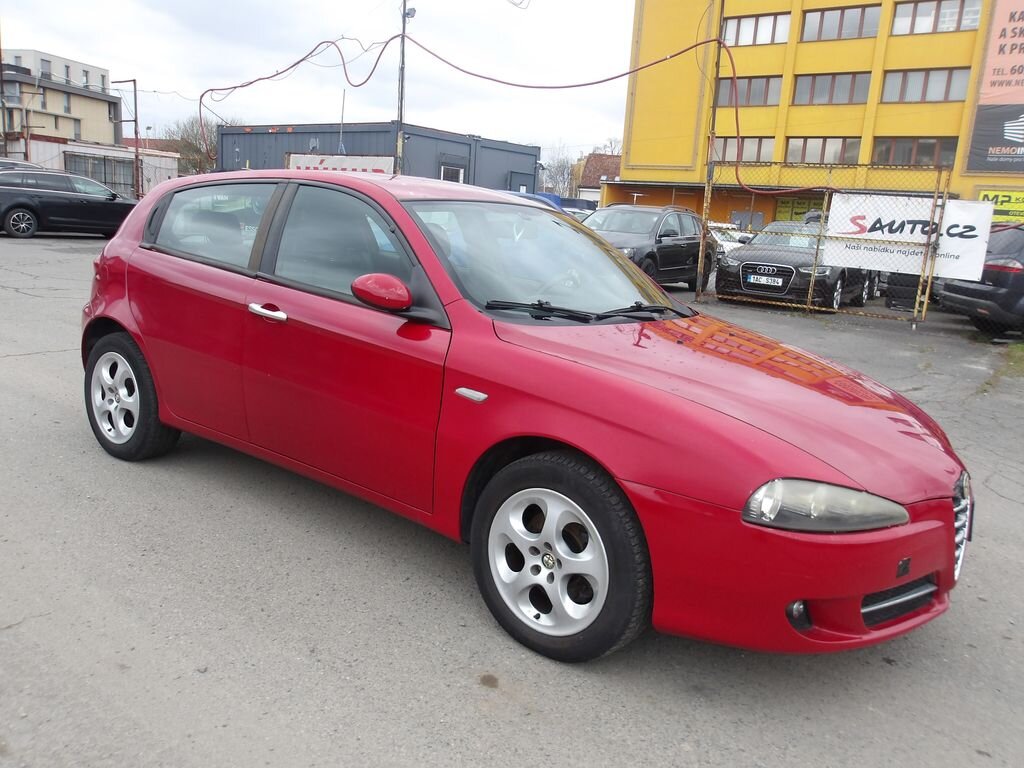 Alfa Romeo 147 Hatchback 1,6 l 77 kw