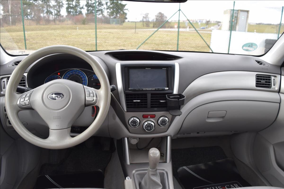 Subaru Forester SUV 2,0 l 110 kw