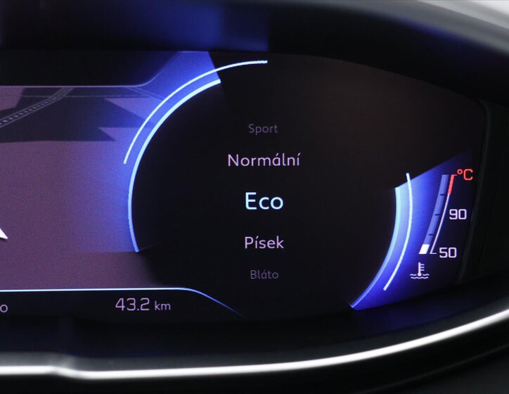 Peugeot 5008 SUV / Terénní 1,2 l 96 kw