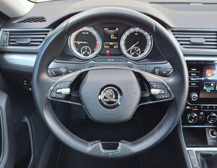 Škoda Superb Kombi 2,0 l 110 kw