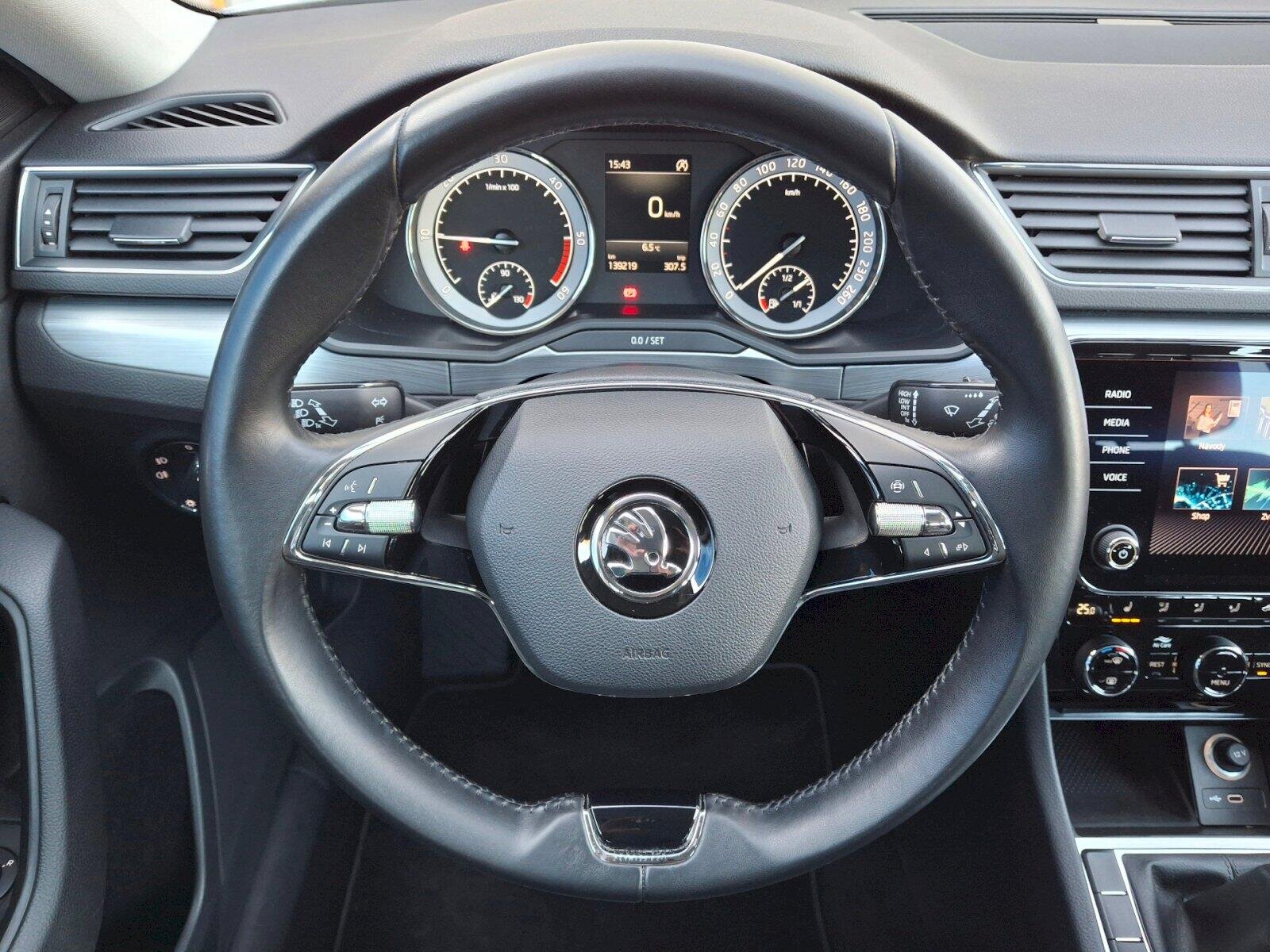 Škoda Superb Kombi 2,0 l 110 kw