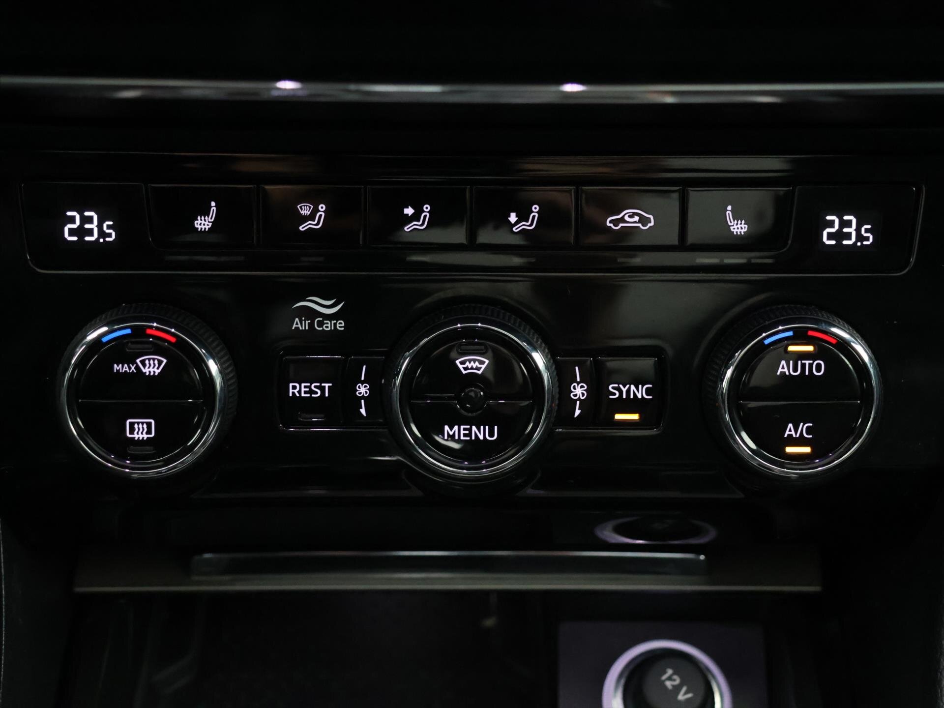 Škoda Superb Kombi 2,0 l 200 kw