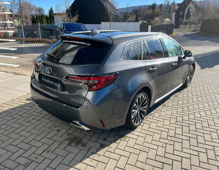 Toyota Corolla Kombi 1,8 l 72 kw