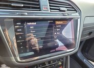 Volkswagen Tiguan SUV 2,0 l 235 kw