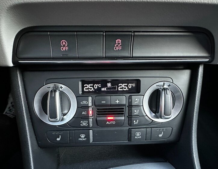 Audi Q3 Kombi 2,0 l 125 kw