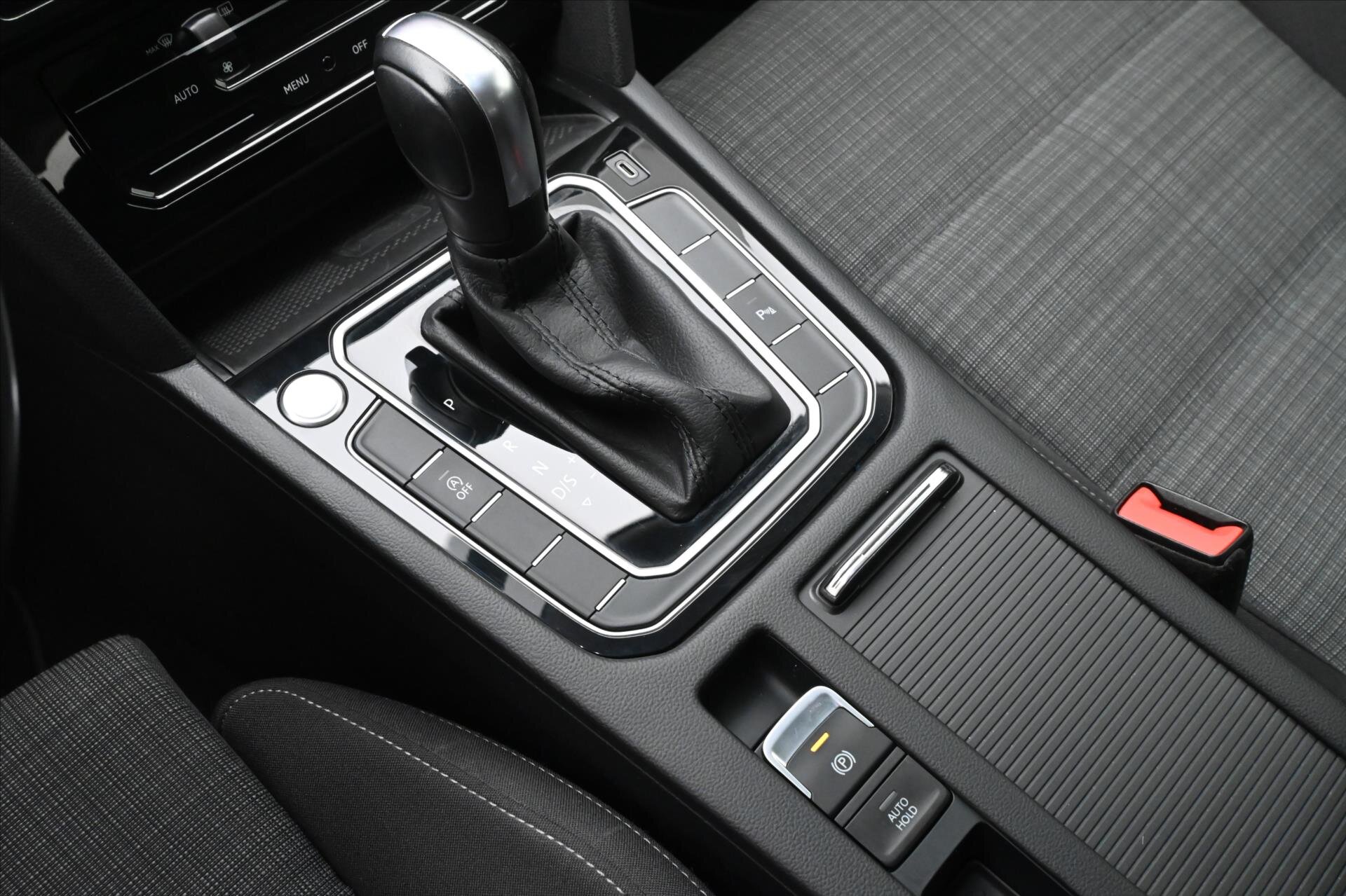 Volkswagen Passat Kombi 2,0 l 90 kw