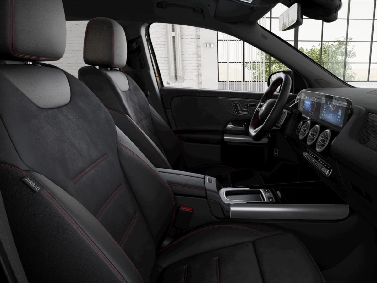 Mercedes-Benz GLA SUV 1,3 l 120 kw