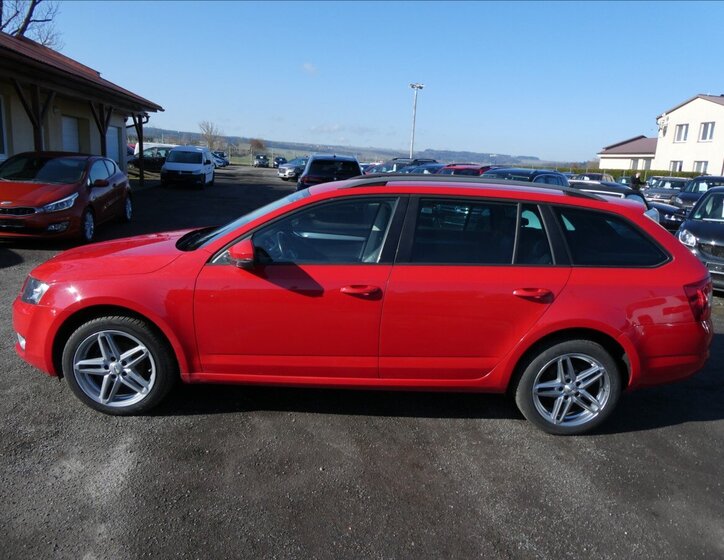 Škoda Octavia Kombi 1,6 l 77 kw