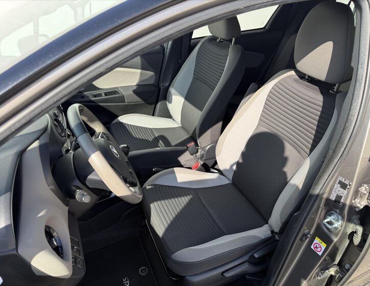 Toyota Yaris Hatchback 1,5 l 82 kw