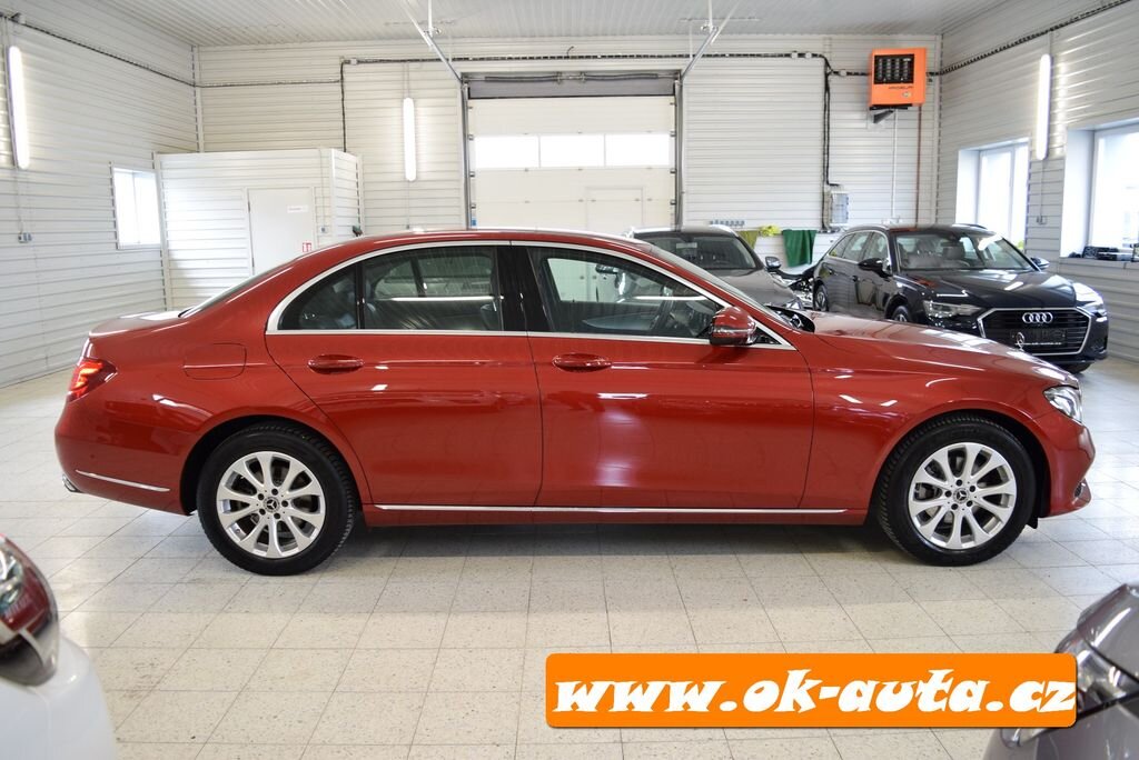 Mercedes-Benz Třídy E Sedan 0,0 110 kw
