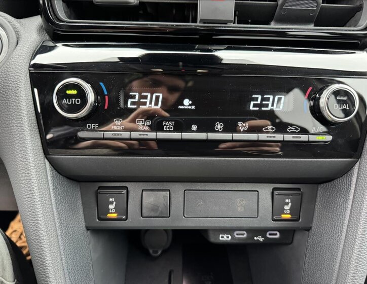 Toyota Yaris Cross SUV 1,5 l 68 kw