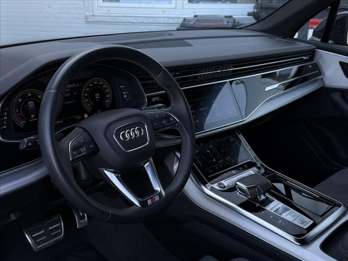 Audi Q7 SUV 3,0 l 210 kw