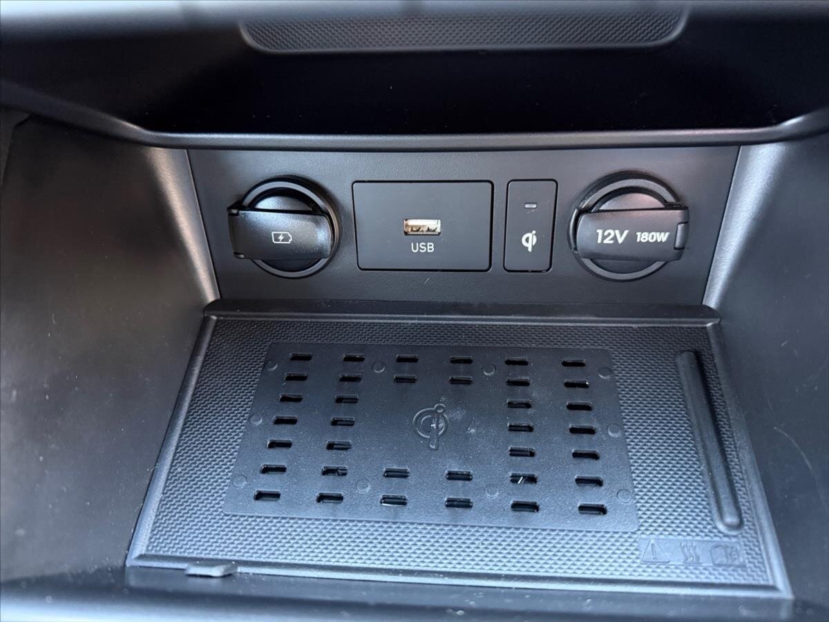 Hyundai Kona SUV 1,6 l 146 kw