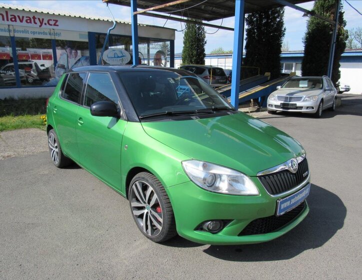 Škoda Fabia Hatchback 1,4 l 132 kw