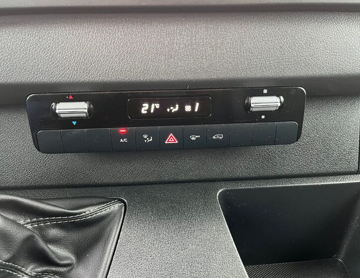 Mercedes-Benz Sprinter 16