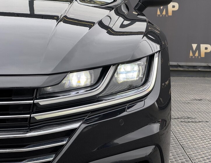 Volkswagen Arteon Liftback 2,0 l 176 kw