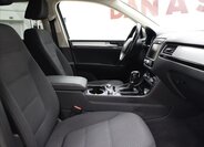 Volkswagen Touareg 12