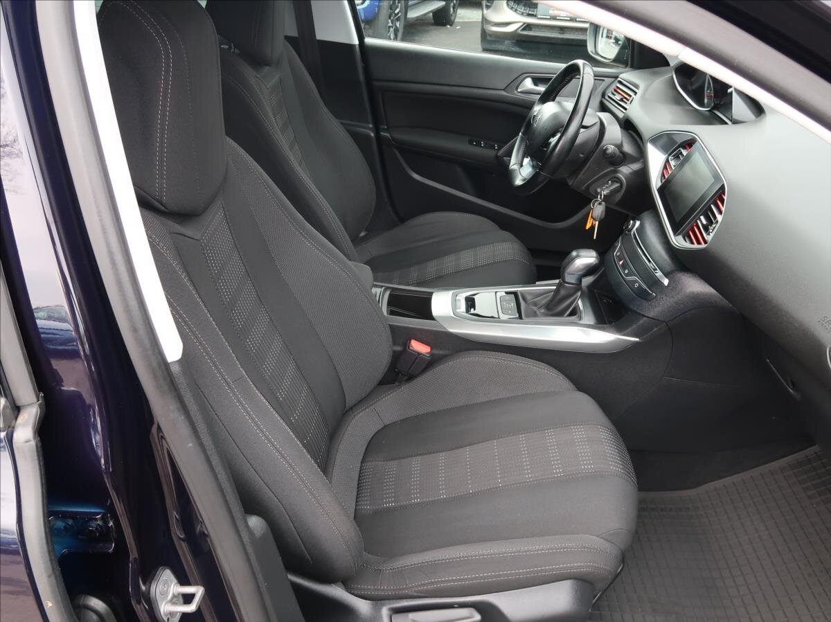 Peugeot 308 Kombi 2,0 l 110 kw