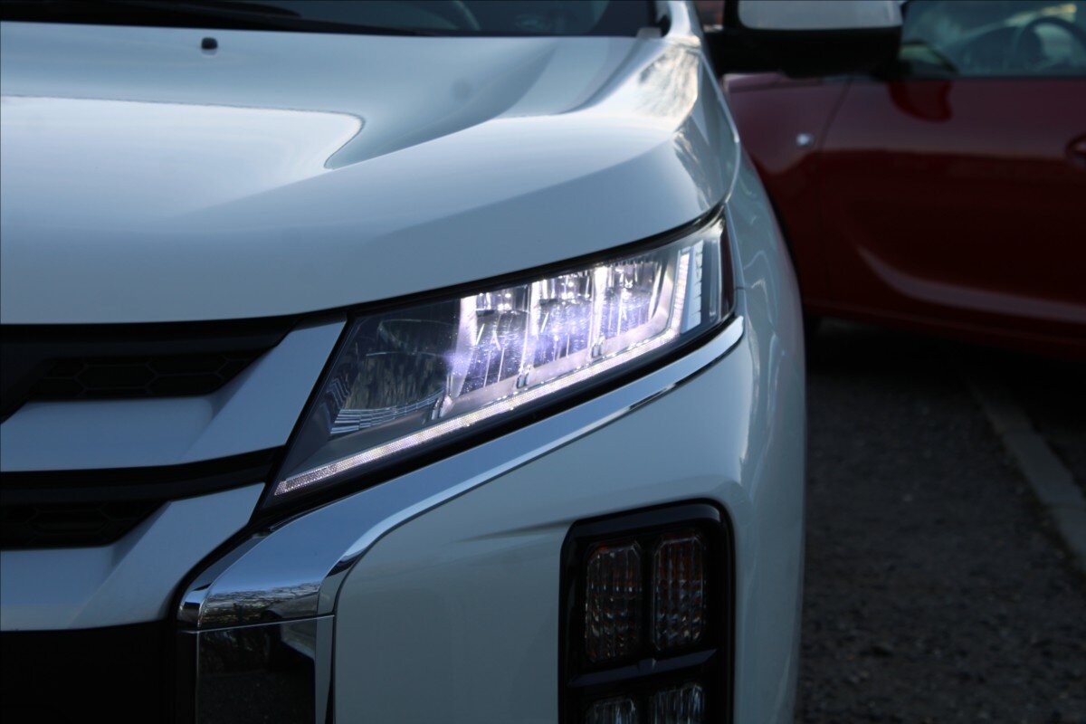 Mitsubishi ASX SUV / Terénní 2,0 l 110 kw