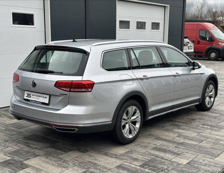 Volkswagen Passat Kombi 2,0 l 140 kw