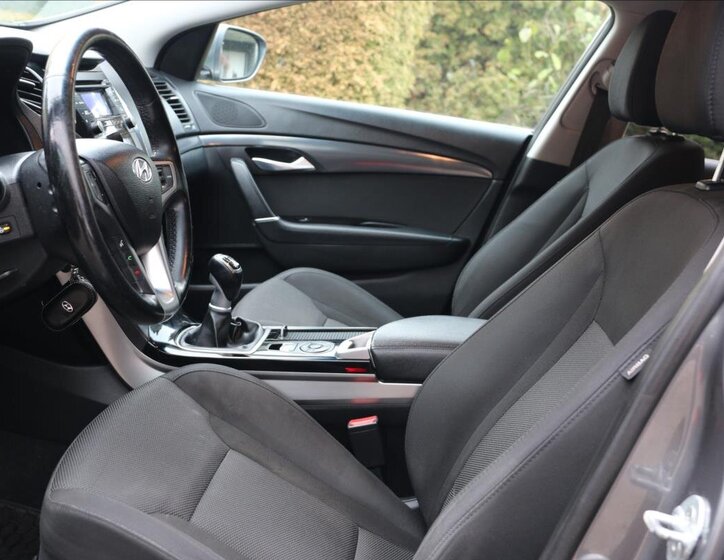 Hyundai i40 Kombi 1,7 l 100 kw