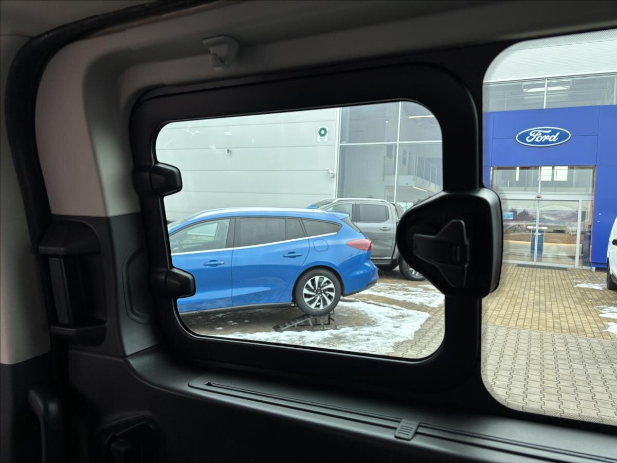 Ford Tourneo Custom Kombi 2,2 l 92 kw