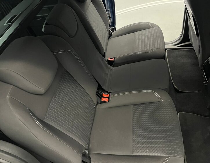 Ford Grand C-MAX MPV 2,0 l 110 kw