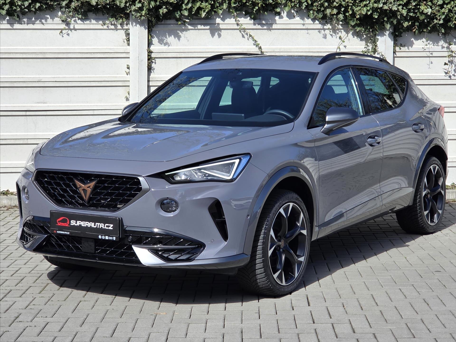 Cupra Formentor SUV / Terénní 2,0 l 140 kw