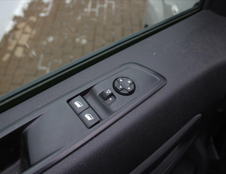 Citroën SpaceTourer MPV 2,0 l 130 kw