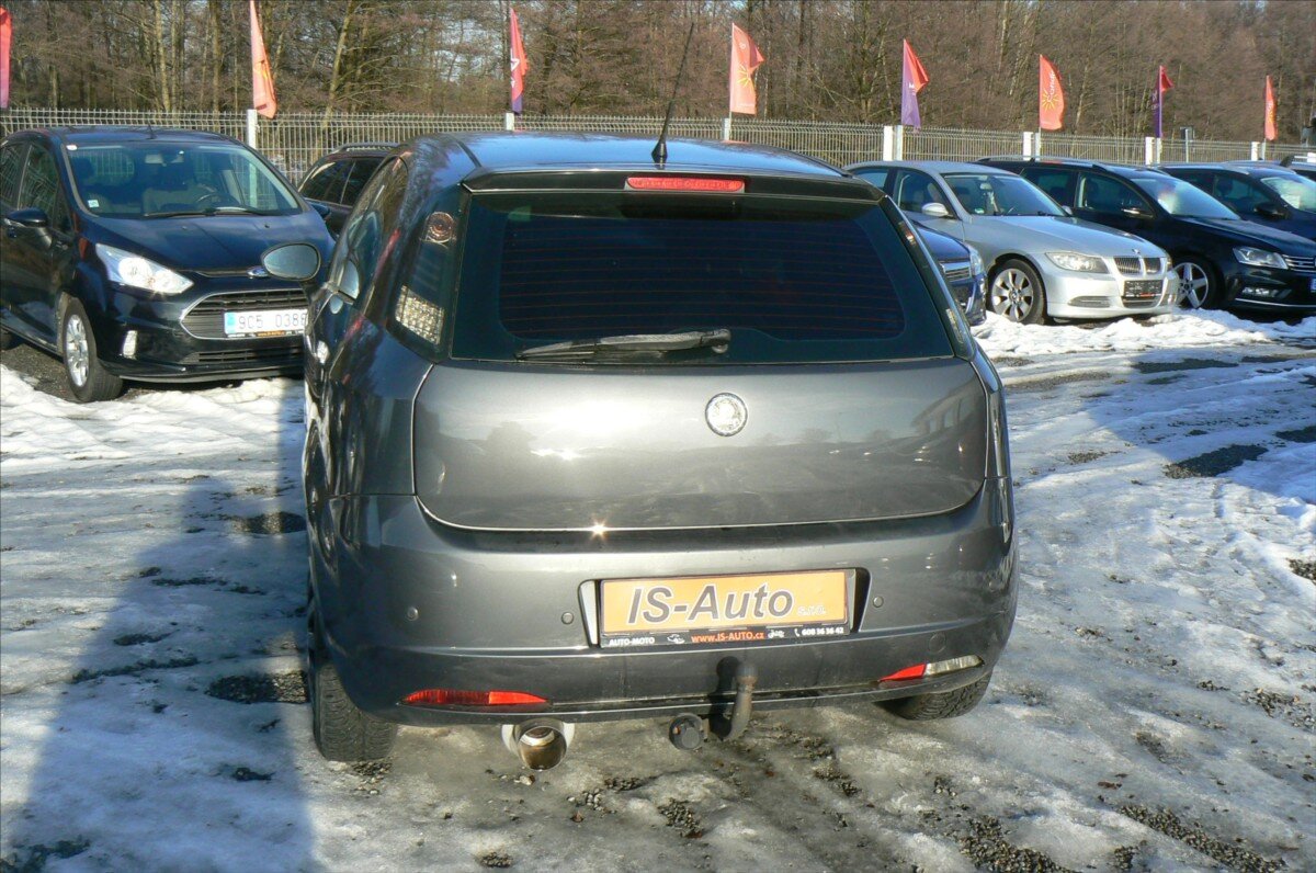 Fiat Punto Hatchback 1,4 l 57 kw