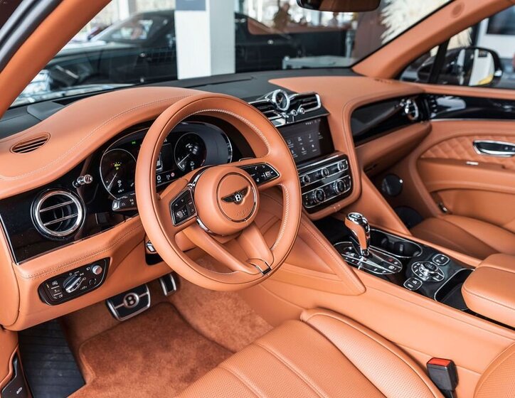 Bentley Bentayga SUV / Terénní 4,0 l 404 kw
