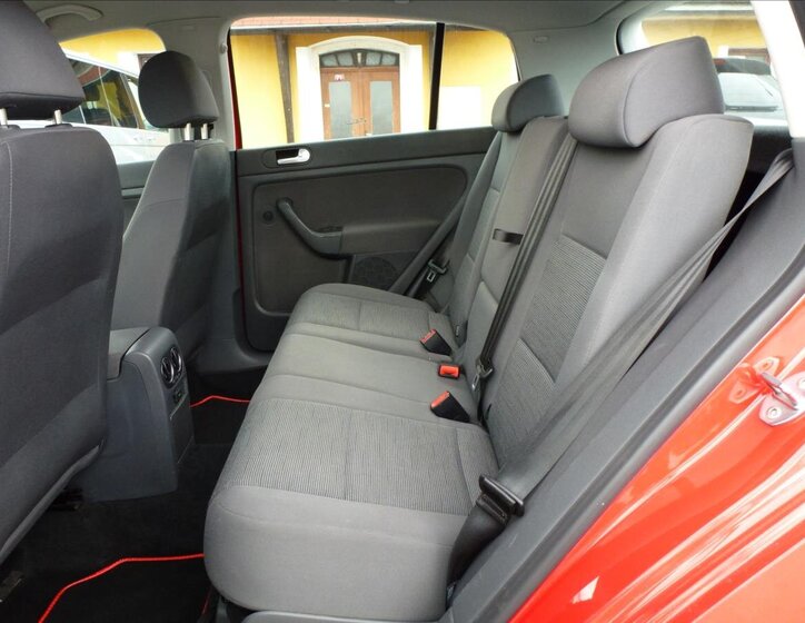 Volkswagen Golf Plus Kombi 1,6 l 85 kw